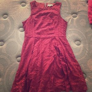 Spring lace burgundy mid length sleeveless dress